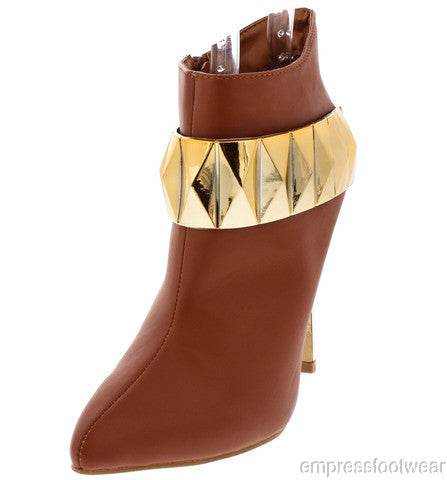 WOMEN CAMEL STUD GOLD PLATE POINTED ANKLE BOOTIE